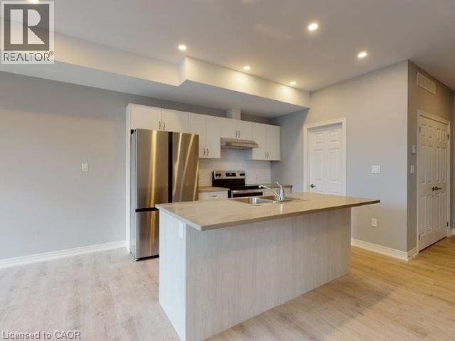 Building Photo - 18C MERIGOLD Street Unit# #UPPER