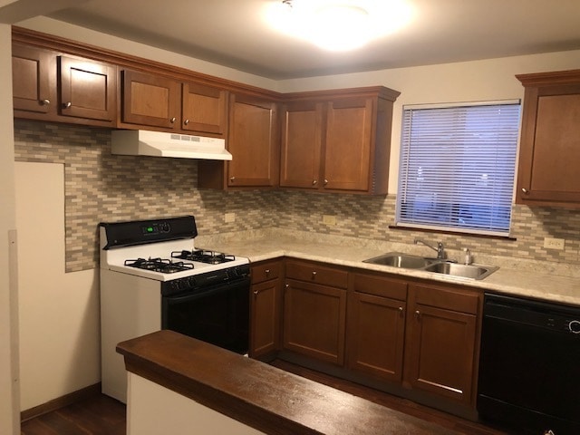 Building Photo - 9429 S Kenton Ave