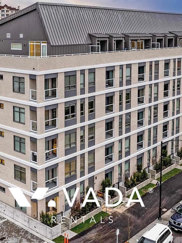 Photo principale - ERA 1 Bed Apartment For Rent 401-22226 Bro...