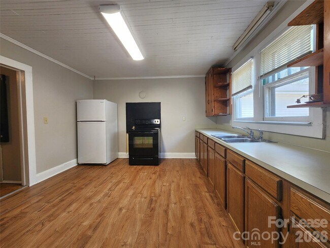 Foto del edificio - 1507 Ln St