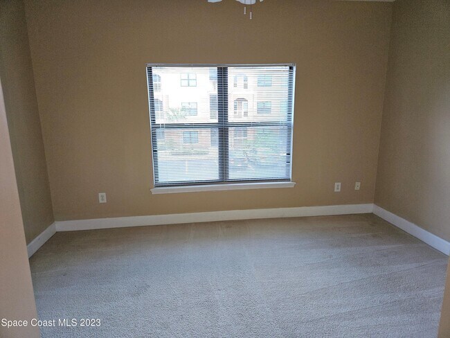 Building Photo - 6441 Borasco Dr