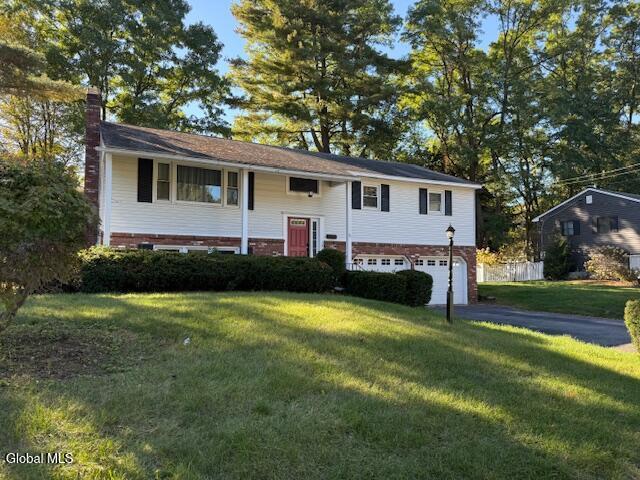 Primary Photo - 21 Patricia Ln