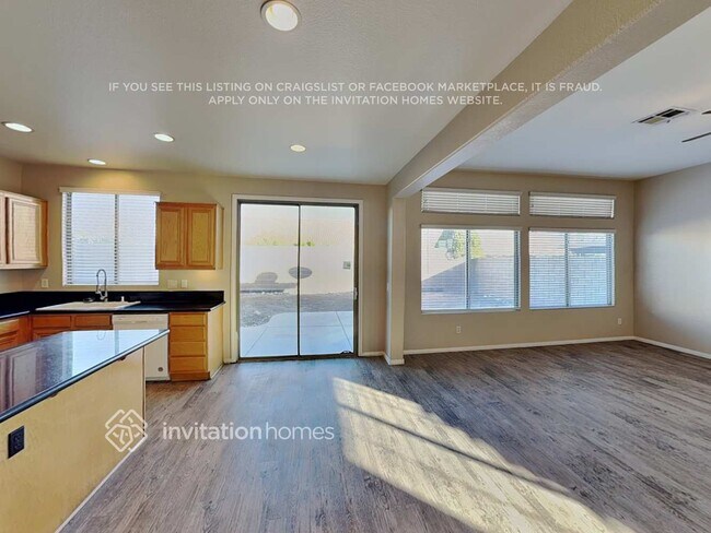 Foto del edificio - 7394 Longhorn Lodge Ave