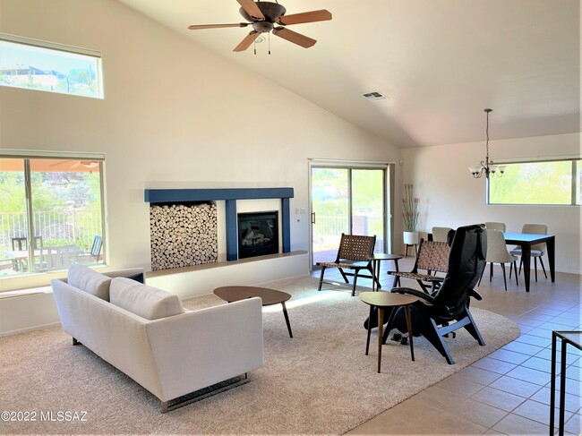 Building Photo - 4429 N Ocotillo Canyon Dr