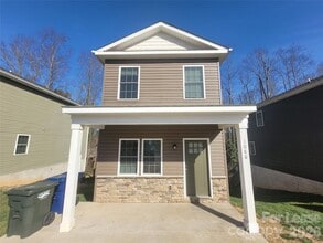 Building Photo - 1086 20th St NE