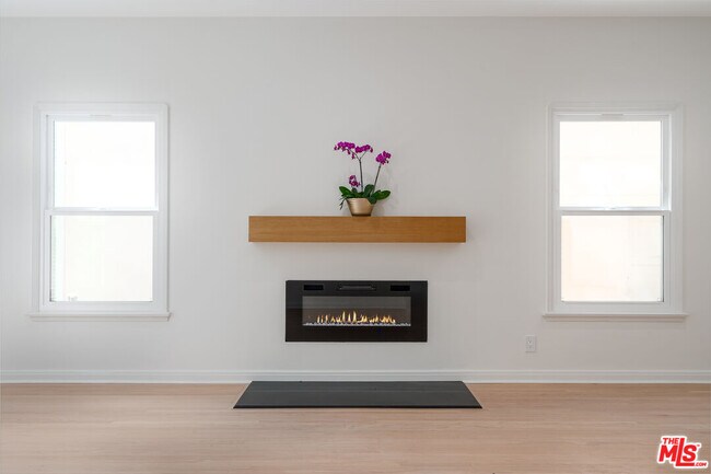 Foto del edificio - 1209 S Highland Ave