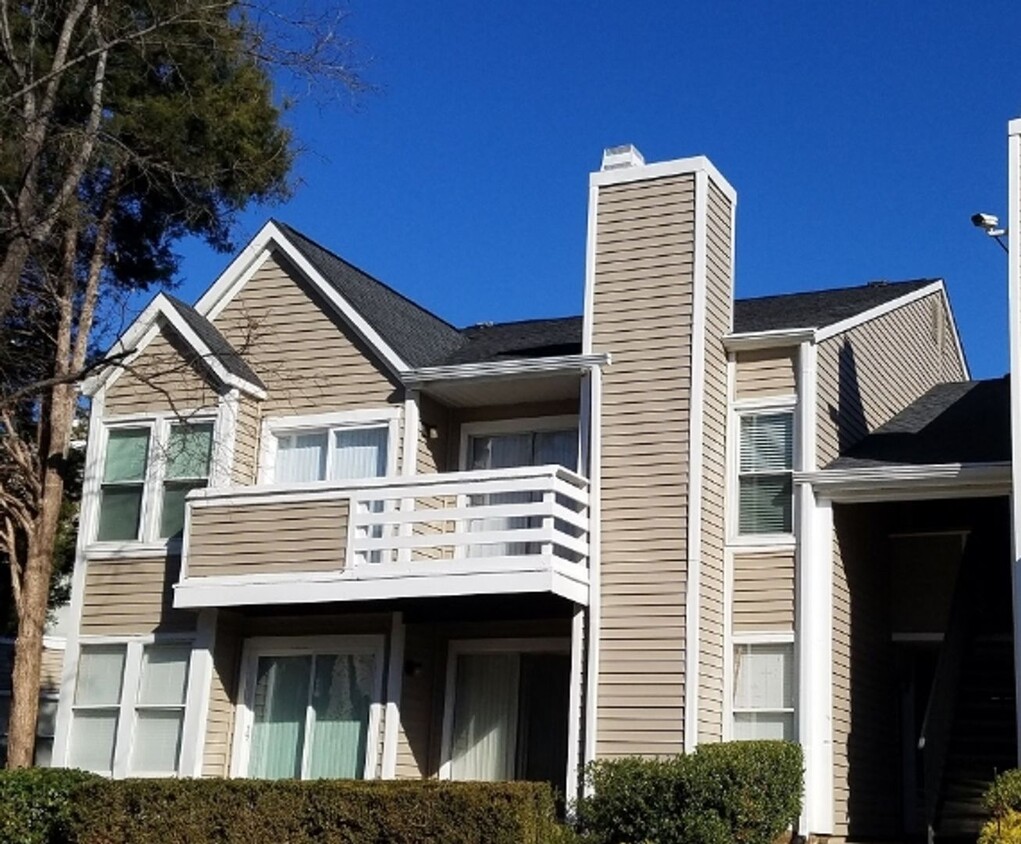 Primary Photo - MOVE IN SPECIAL - $500 OFF FIRST FULL MONTH