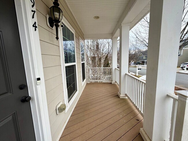 Building Photo - 1974 Delila Dr