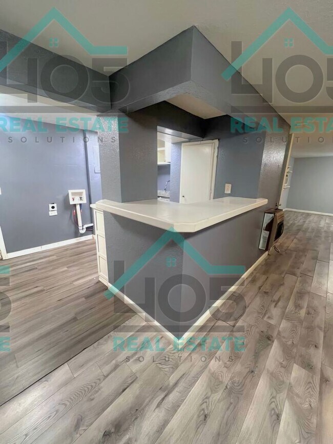 Foto del edificio - 519 SW 35th St