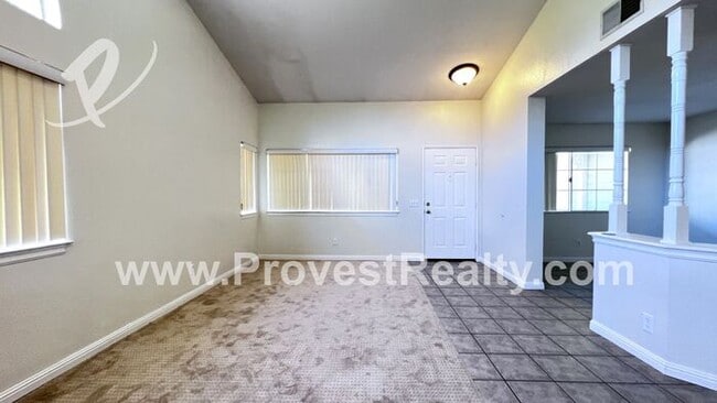 Building Photo - 3 Bed, 2 Bath Victorville Home!!!
