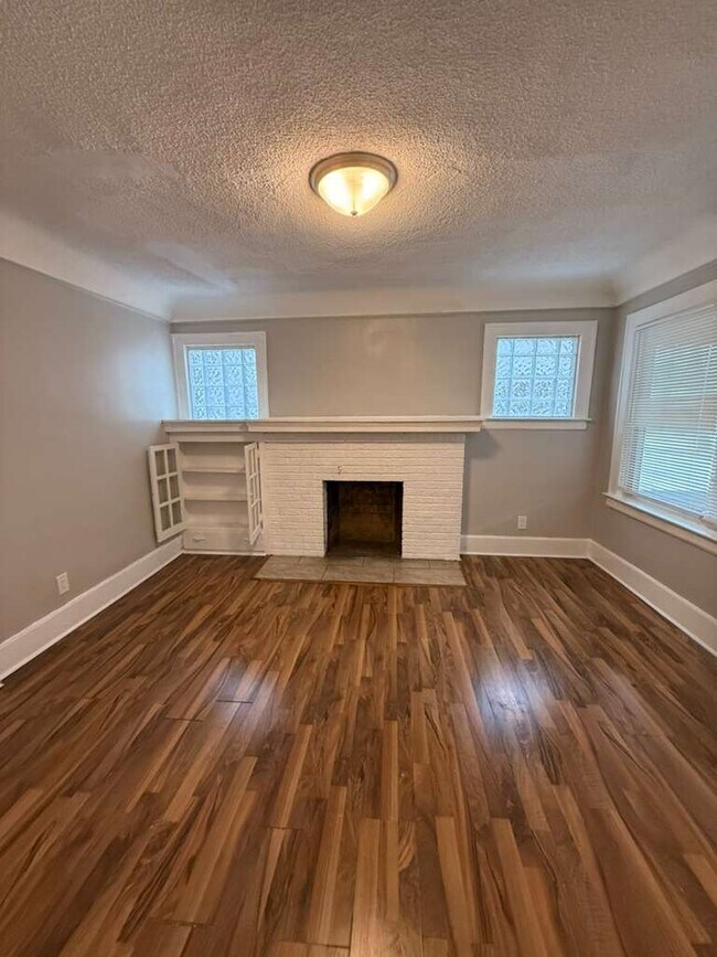 Foto del edificio - 16584 Blackstone St