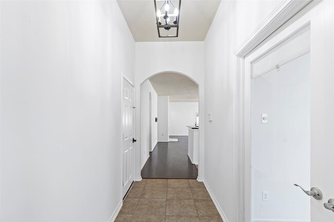 Foto del edificio - 23307 W Pine Ivy Ln