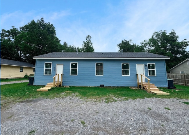 Foto del edificio - 918 Coy Ave