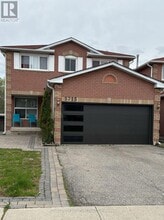 Building Photo - 5715 Prairie Cir