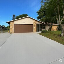 Building Photo - 4718 Blue Pine Cir