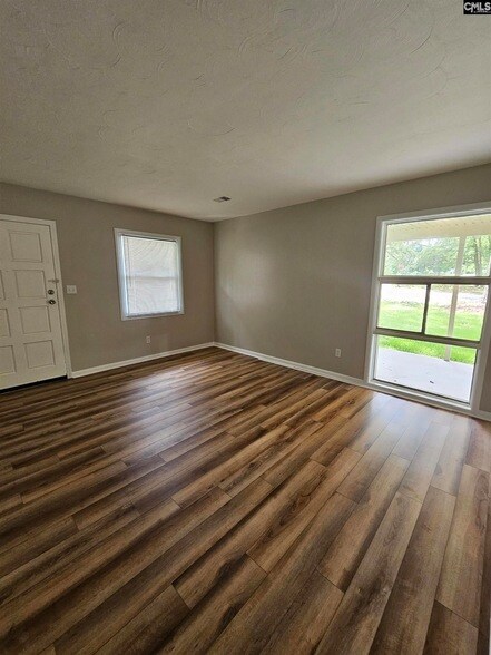 Foto del edificio - 3801 Water St