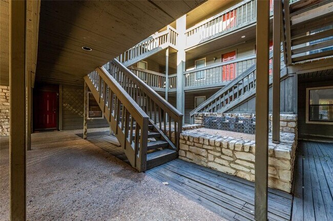 Foto del edificio - 3506 Speedway