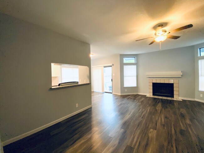 Building Photo - 7259 Elm Trail Dr