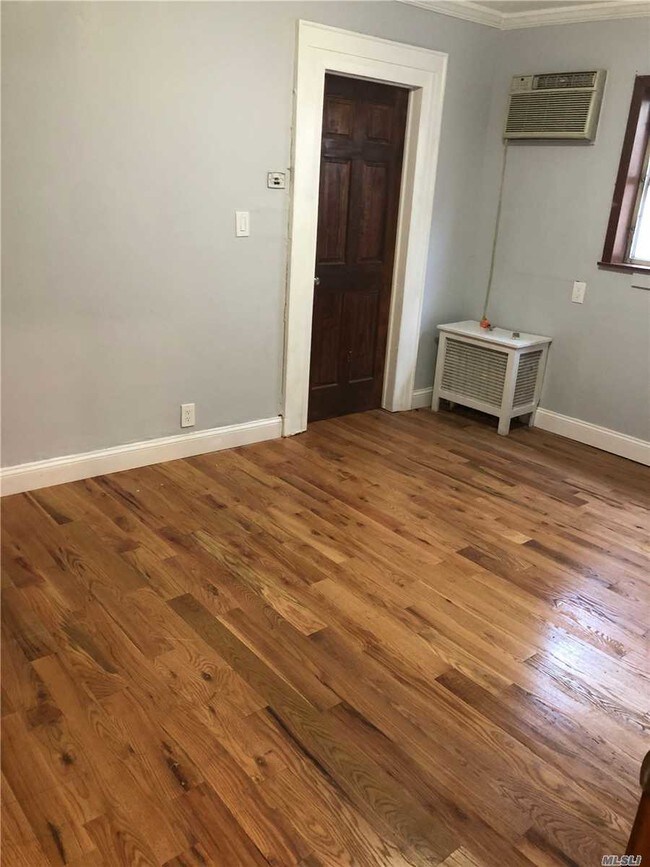 Foto del edificio - 240-06-24141 141st Ave