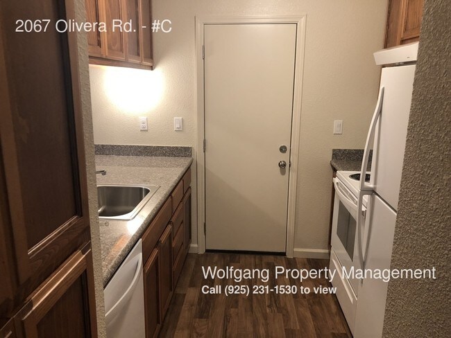 Building Photo - 2067 Olivera Rd