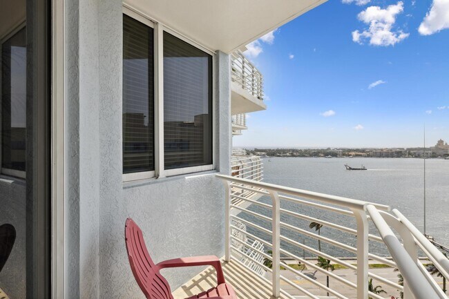 Foto del edificio - 1551 N Flagler Dr