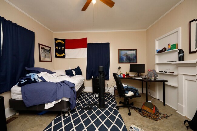Building Photo - Great home in Chapel Hill!