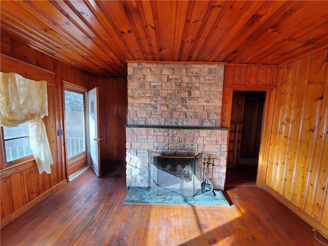 Building Photo - 1025 Pickens St