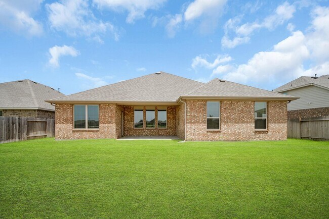 Building Photo - 4911 Bella Danielle Ct