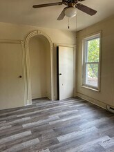 Building Photo - 1606 Perkiomen Ave