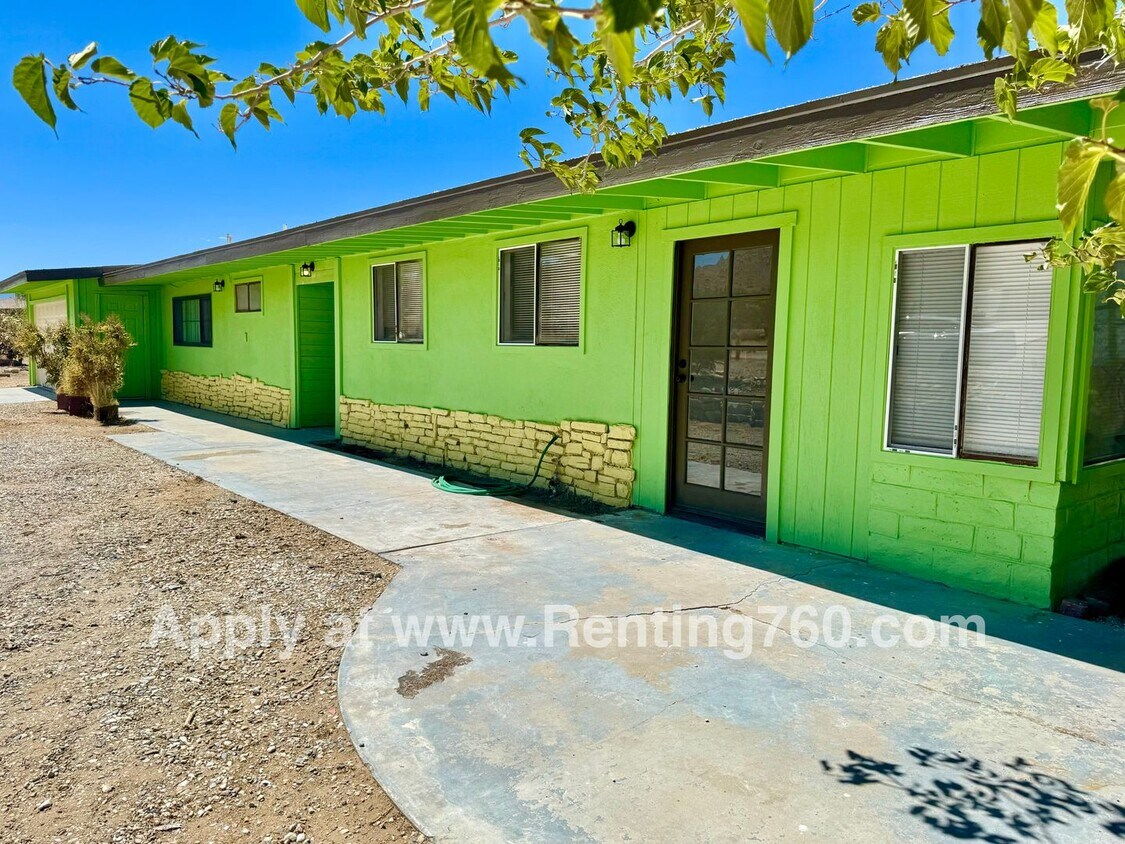Foto principal - Updated 3 Bed 2 Bath Home Near Downtown Jo...