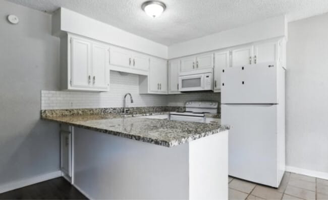 Building Photo - Westwind Manor