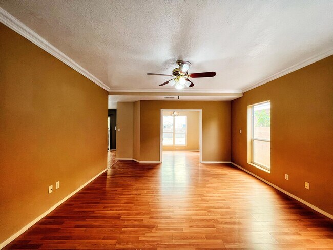 Foto del edificio - 6612 Piedra Quemada Rd NW