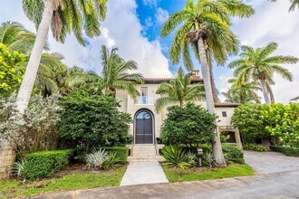 Building Photo - 760 S Mashta Dr