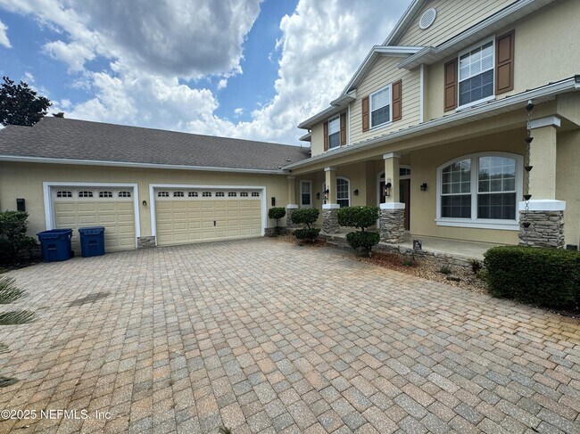 Foto del edificio - 5329 Clapboard Creek Dr