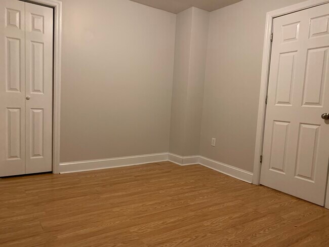 Bedroom - 101 Garfield Ave