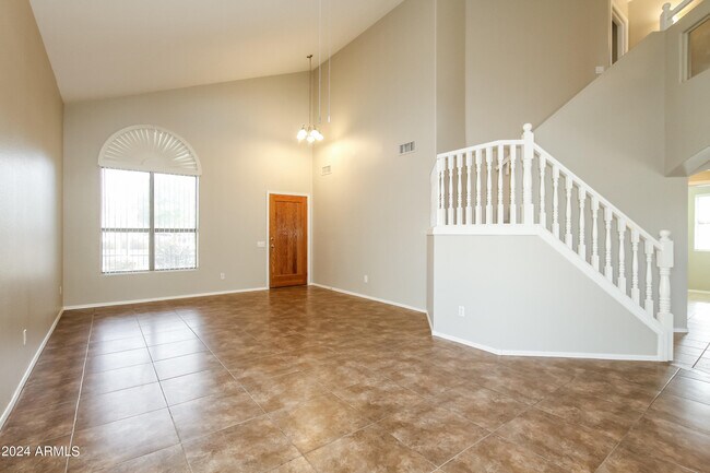 Building Photo - 20990 N 66th Ln