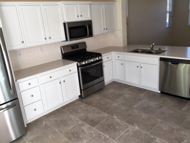 Building Photo - 3968 Amity Ln