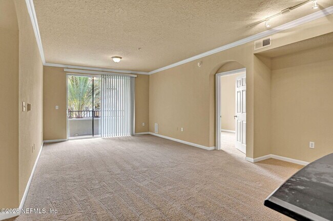Foto del edificio - 8539 Gate Pkwy W