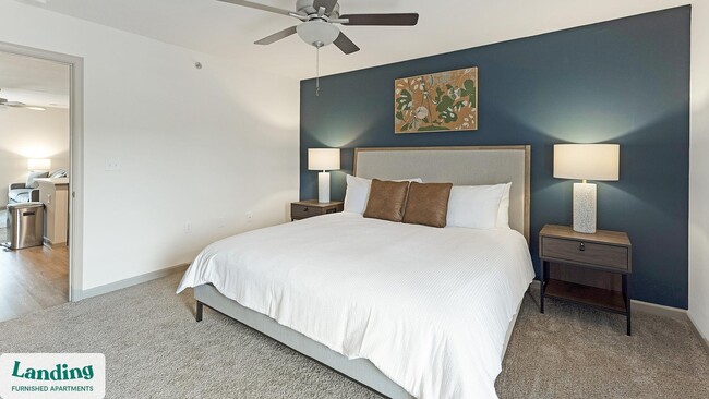 Building Photo - 610 Universal Dr