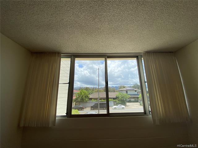 Building Photo - 5122 Likini St