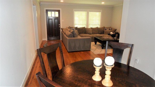 Foto del edificio - 4208 Lehigh Ave