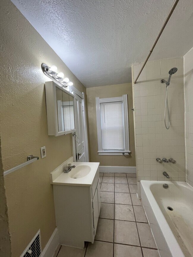 Foto del edificio - 3 Bedroom House