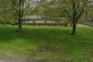 Building Photo - 473 Deidrick Rd