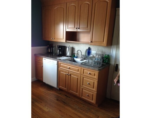 Building Photo - 241 Beech St