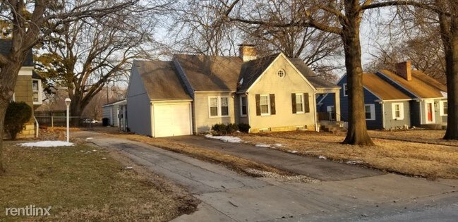 Foto del edificio - 2 br, 1 bath House - 5651 Granada Ln