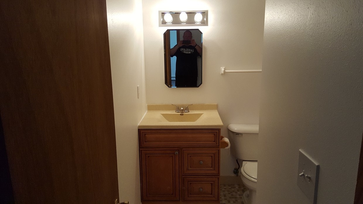 Bathroom - 5650 W Wahner Ave