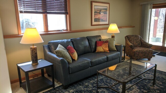 Foto del edificio - 9 Mountain Laurel Ln