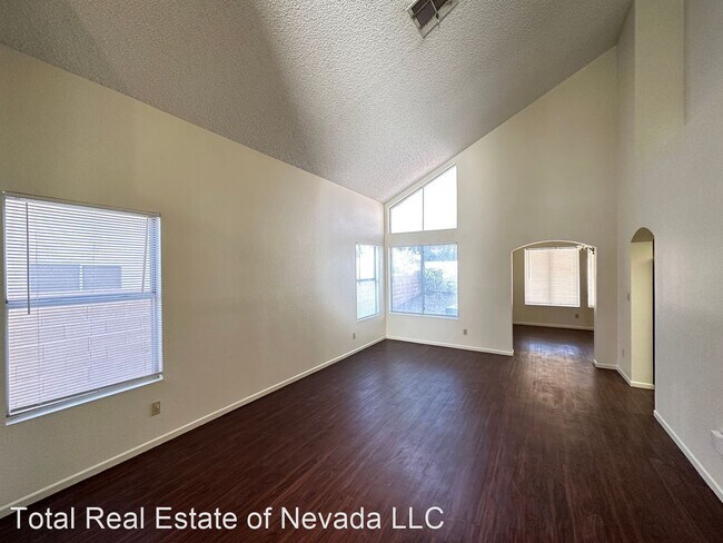 Building Photo - 4 br, 3 bath House - 3225 Oyster Bay Street