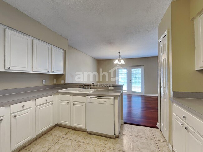 Foto del edificio - 10808 Candle Stick Ln