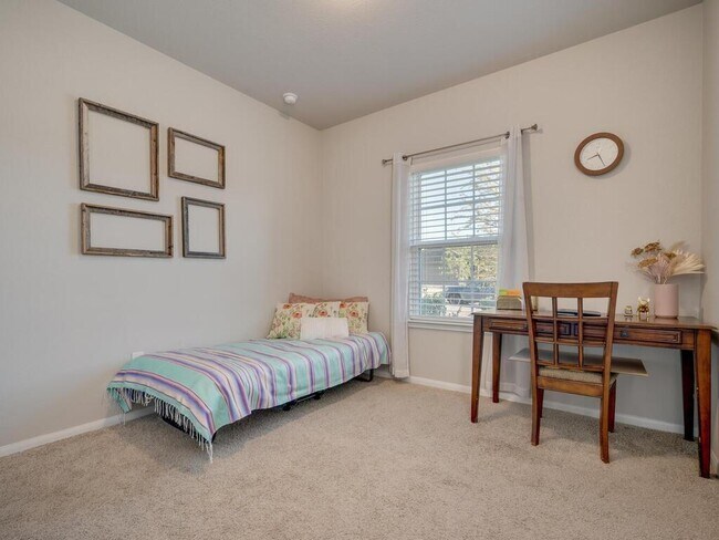 Foto del edificio - 6812 Ranchito Dr